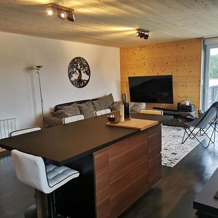 Superbe Appartement Neuf Avec Terrasse Orchamps-Vennes Esterno foto