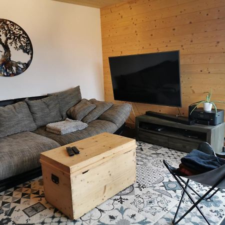 Superbe Appartement Neuf Avec Terrasse Orchamps-Vennes Esterno foto