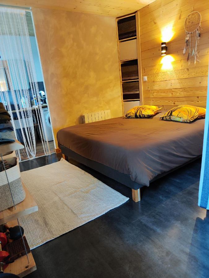 Superbe Appartement Neuf Avec Terrasse Orchamps-Vennes Esterno foto